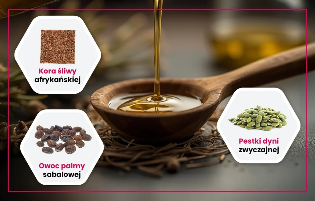 Drewniana łyżka z olejem, otoczona korą śliwy afrykańskiej, jagodami palmy sabałowej i pestkami dyni, każda z etykietami w języku polskim.